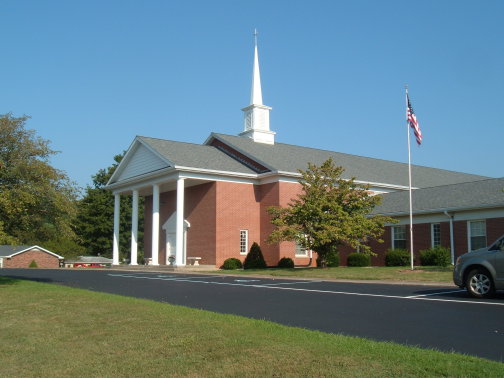 Exterior and front of Paoli United Methodist Church.