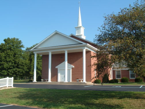 Exterior and front of Paoli United Methodist Church.